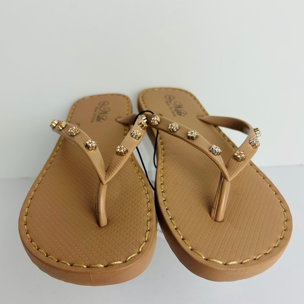 NWT Flip Flops Women's 7 Tan Rose Gold Rhinestone Cushion Rubber Sole Sandals